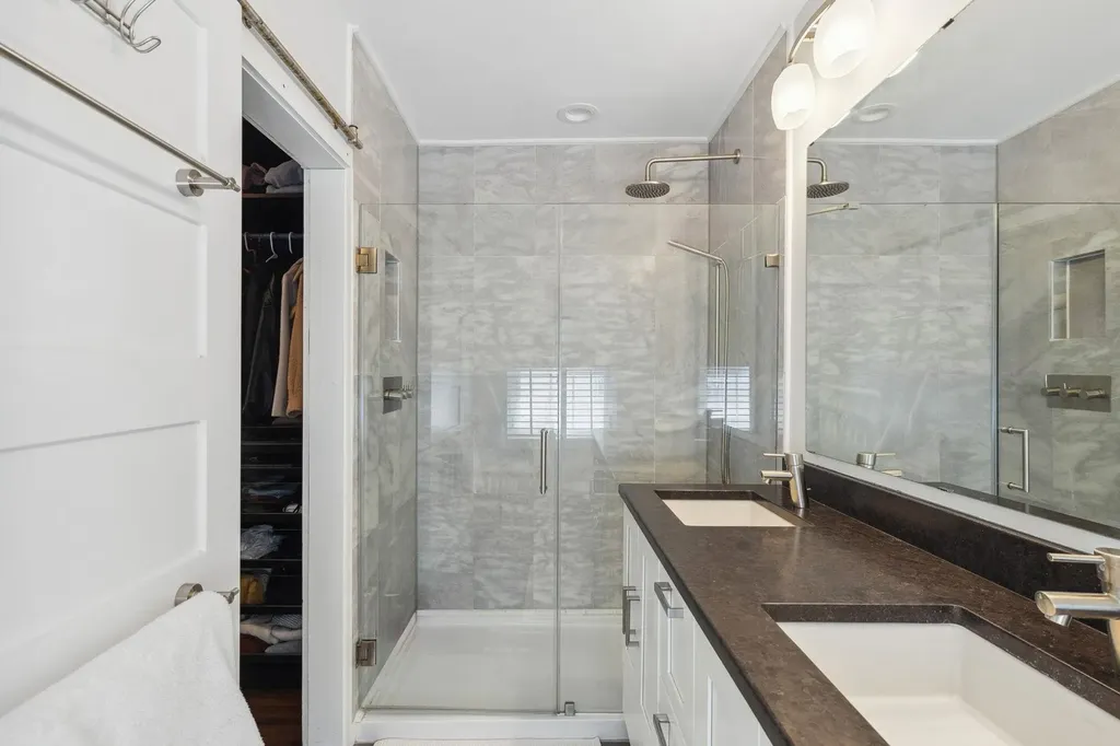 141 Russell Street Manchester NH 03104