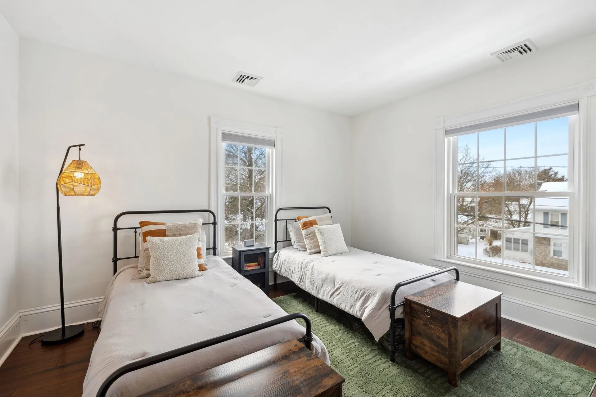 141 Russell Street Manchester NH 03104