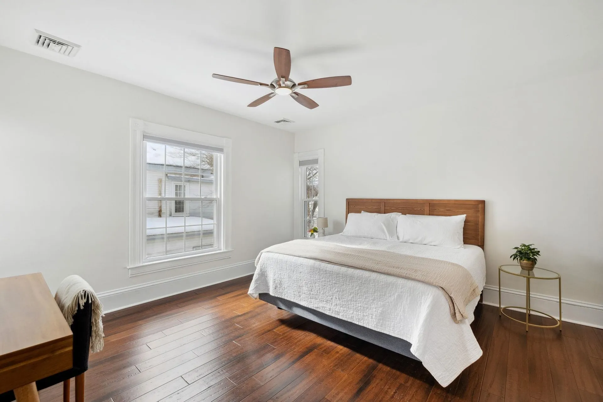 141 Russell Street Manchester NH 03104