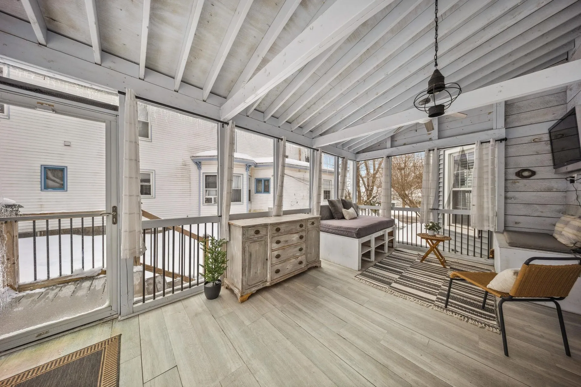 141 Russell Street Manchester NH 03104