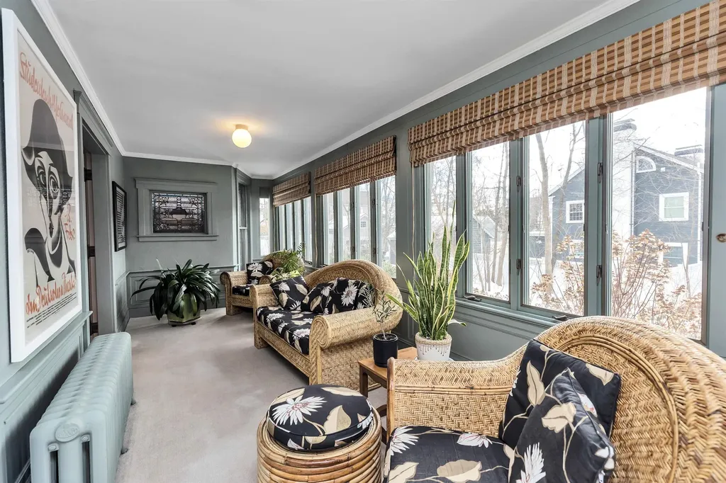 2195 Elm Street Manchester NH 03104