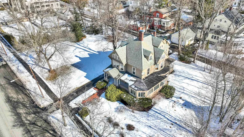 2195 Elm Street Manchester NH 03104