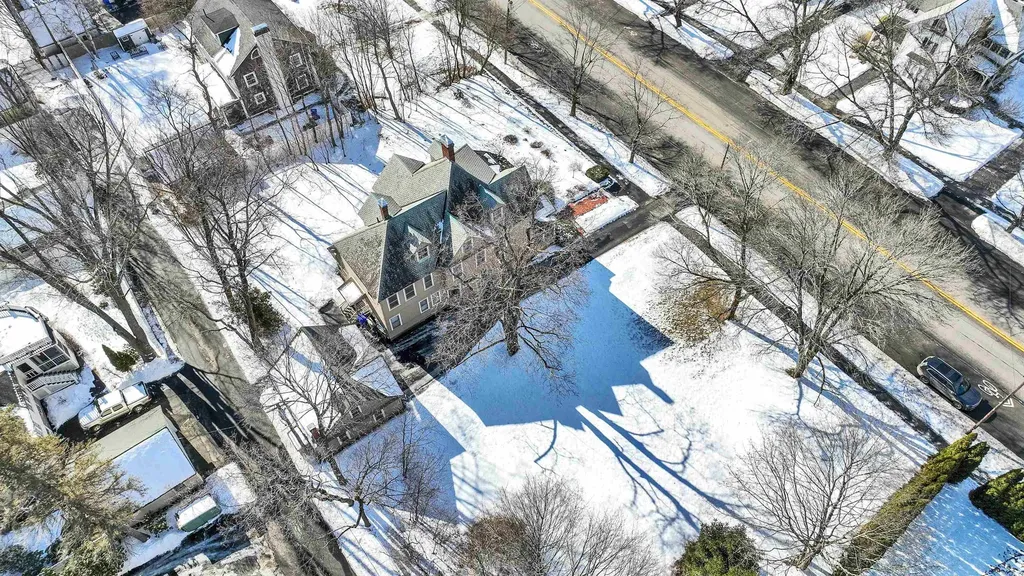 2195 Elm Street Manchester NH 03104