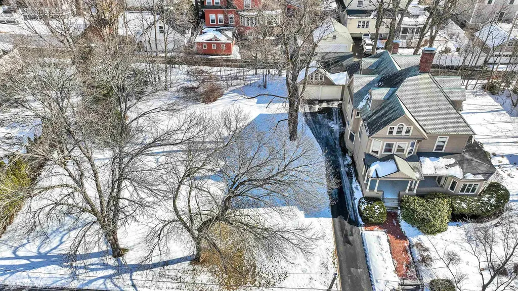 2195 Elm Street Manchester NH 03104