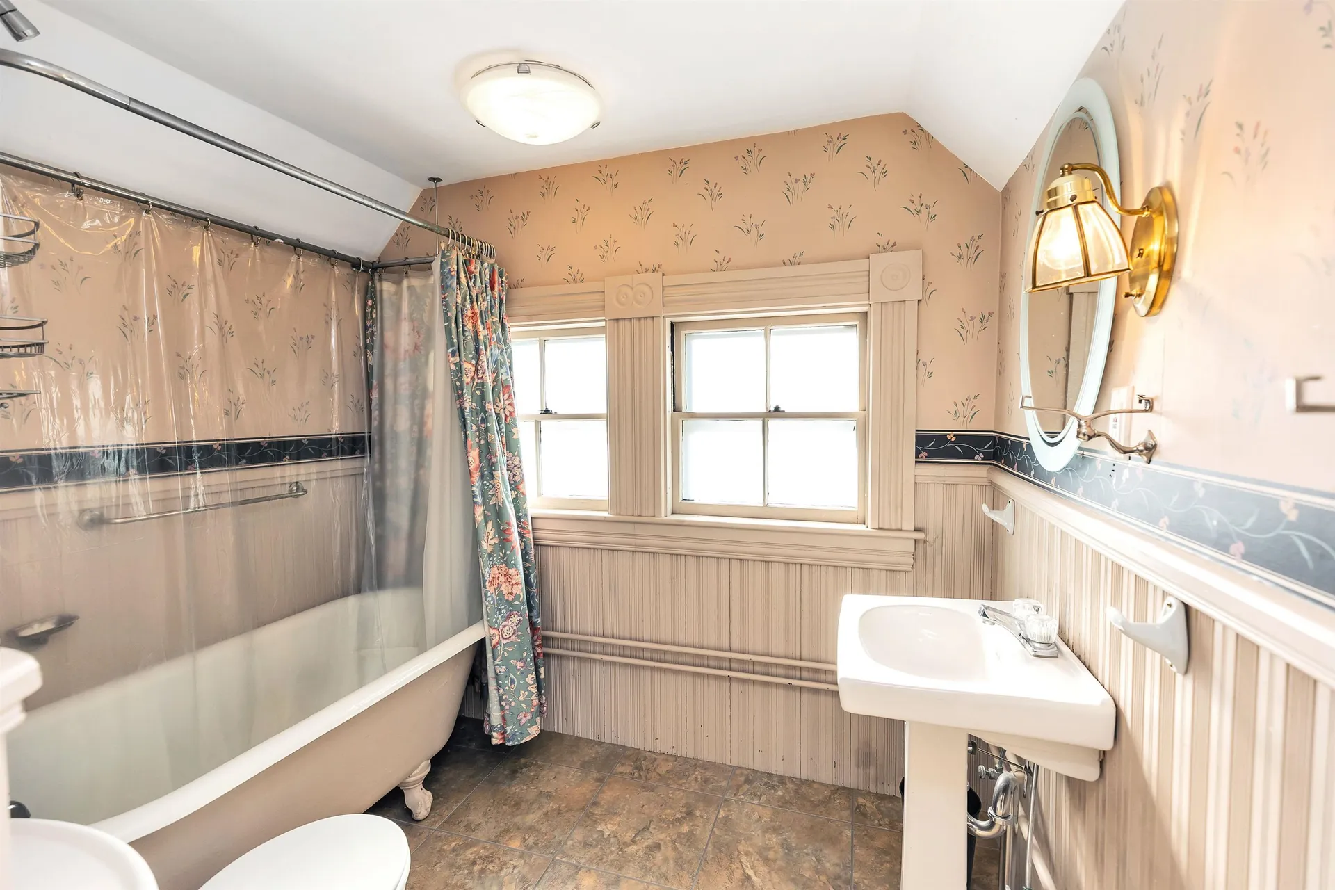 2195 Elm Street Manchester NH 03104