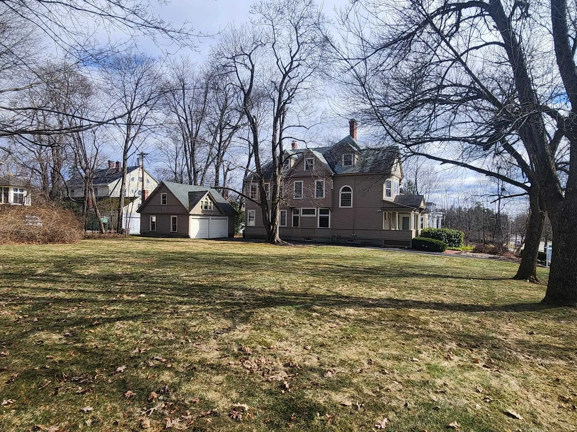 2195 Elm Street Manchester NH 03104