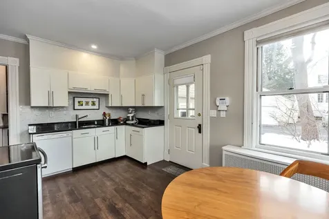 2195 Elm Street Manchester NH 03104