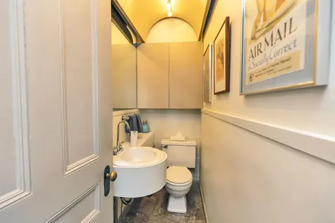 2195 Elm Street Manchester NH 03104