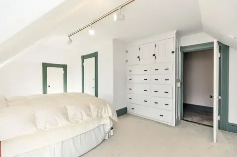 2195 Elm Street Manchester NH 03104