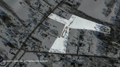 13 Jewell Street South Hampton NH 03827