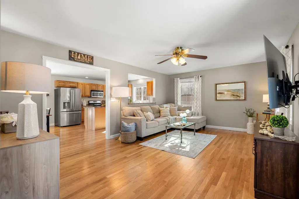 9b Kasher Drive Kingston NH 03848