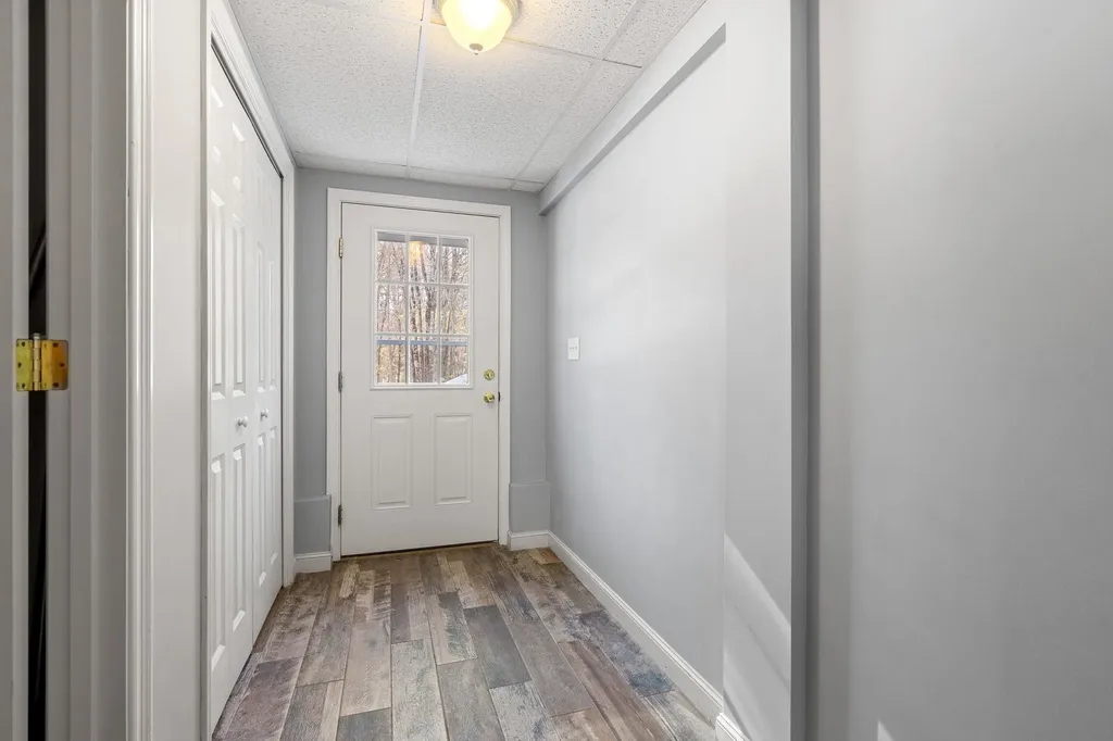 9b Kasher Drive Kingston NH 03848