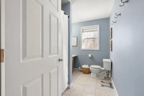 9b Kasher Drive Kingston NH 03848