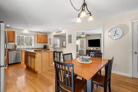 9b Kasher Drive Kingston NH 03848