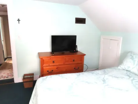 52 Arch Street Keene NH 03431