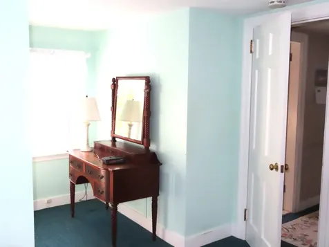 52 Arch Street Keene NH 03431