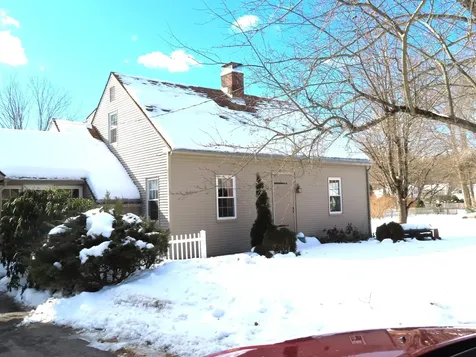 52 Arch Street Keene NH 03431