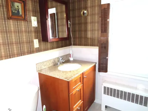 52 Arch Street Keene NH 03431