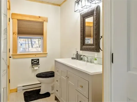 21 Richard Terrace South Burlington VT 05403