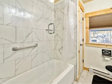 21 Richard Terrace South Burlington VT 05403