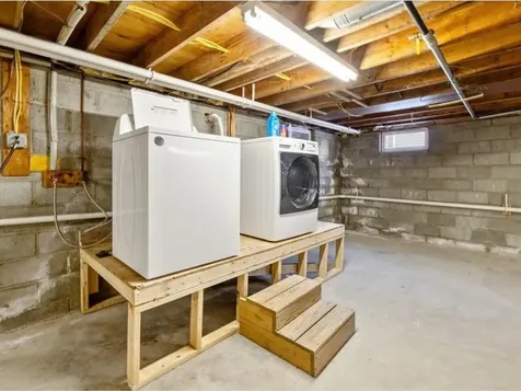 21 Richard Terrace South Burlington VT 05403