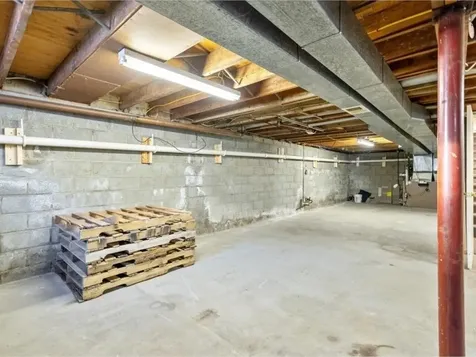 21 Richard Terrace South Burlington VT 05403