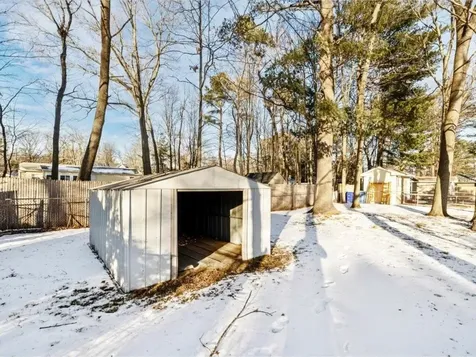 21 Richard Terrace South Burlington VT 05403