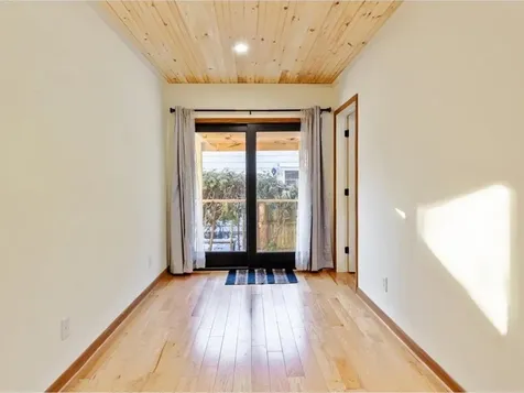 21 Richard Terrace South Burlington VT 05403