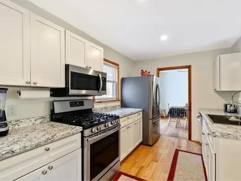 21 Richard Terrace South Burlington VT 05403