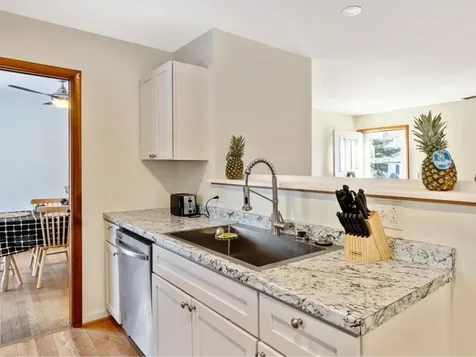 21 Richard Terrace South Burlington VT 05403