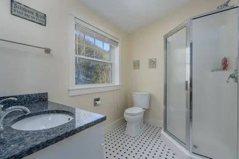 134 Black Point Road Alton NH 03810