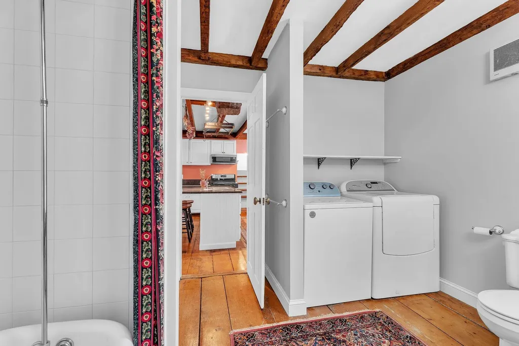 2 Church Street Middlesex VT 05602