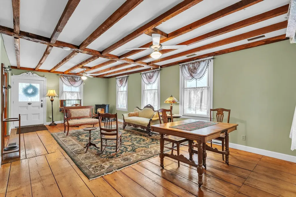 2 Church Street Middlesex VT 05602