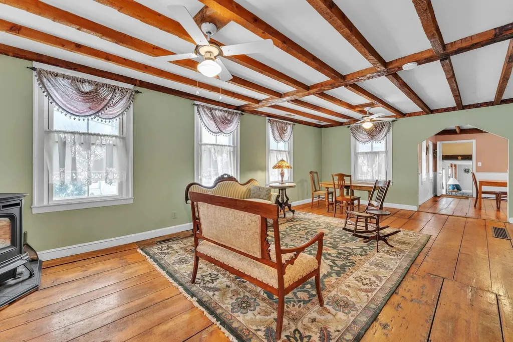 2 Church Street Middlesex VT 05602