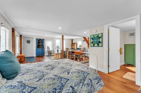 2 Church Street Middlesex VT 05602