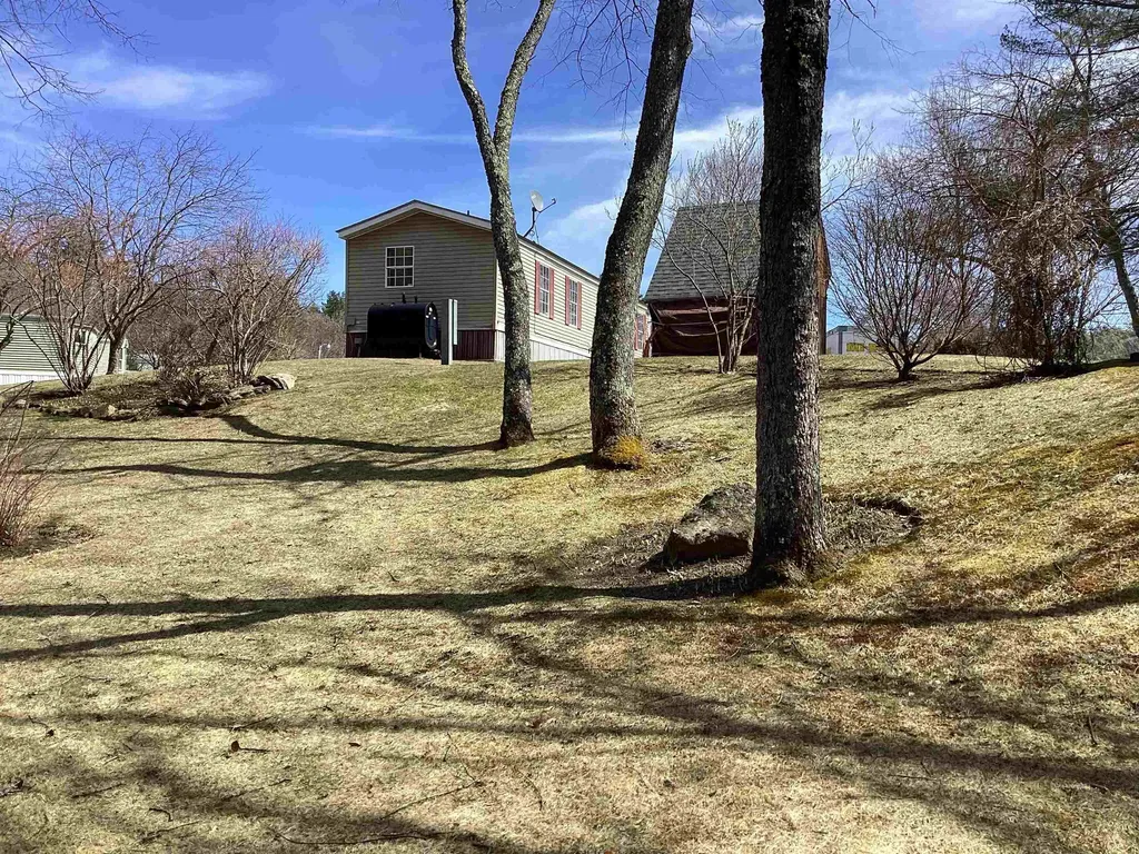 20 Woodland Park Troy NH 03465