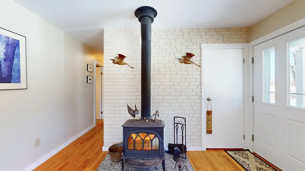 1282 Painter Road Middlebury VT 05753