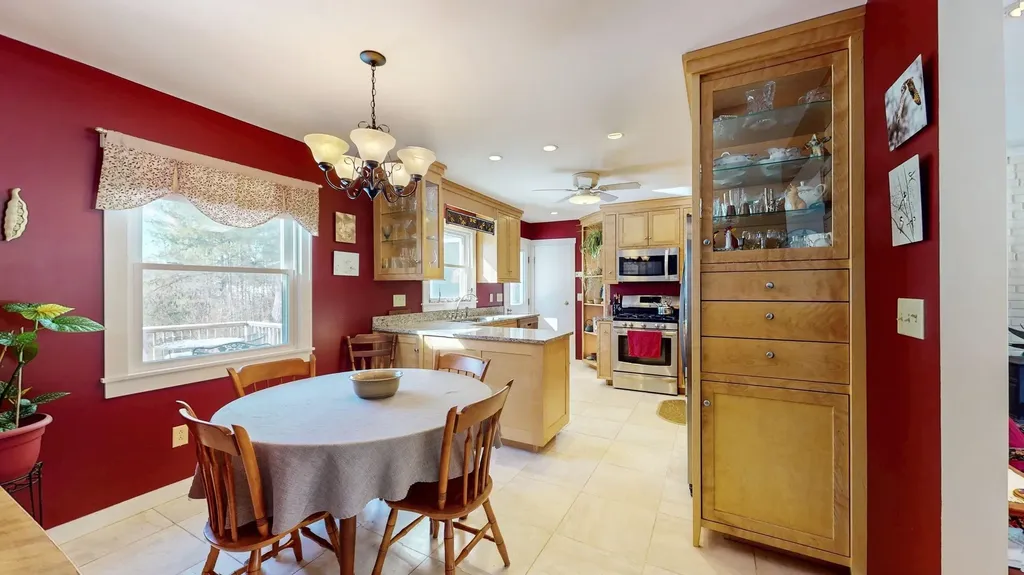 1282 Painter Road Middlebury VT 05753