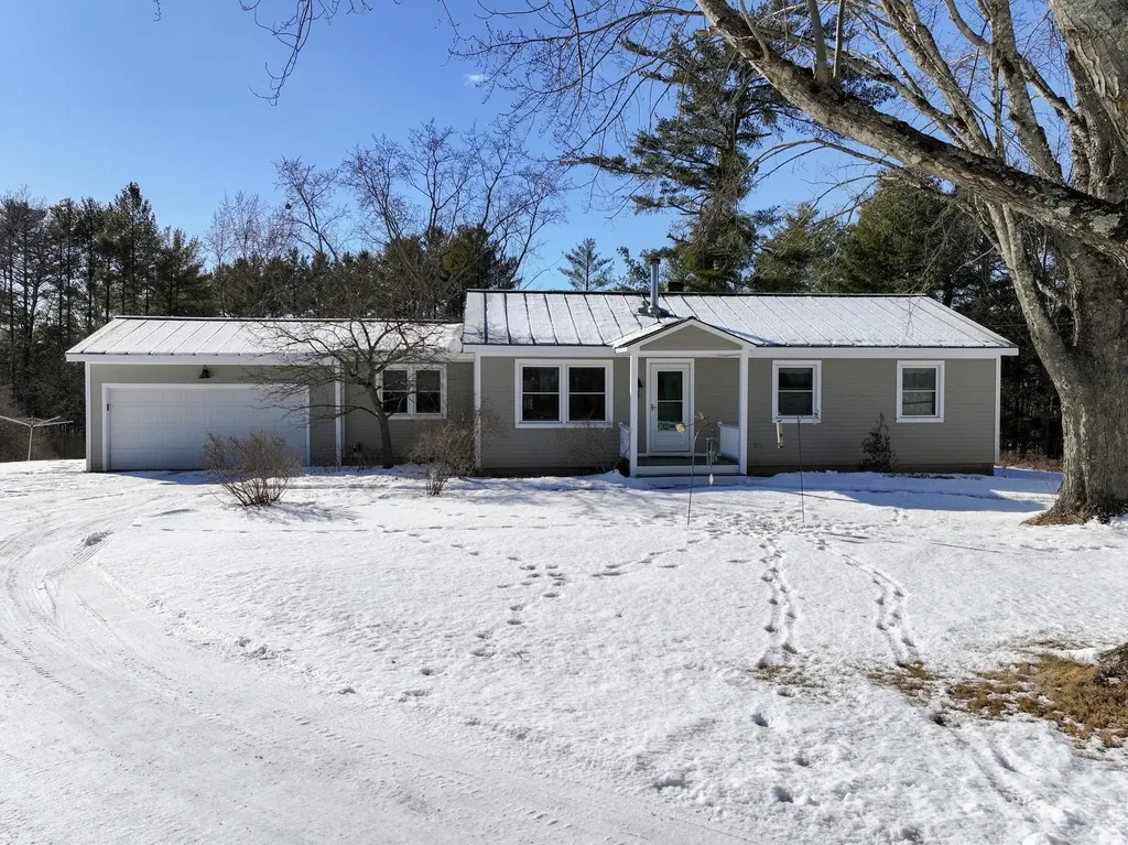 1282 Painter Road Middlebury VT 05753