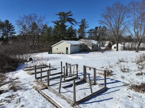 1282 Painter Road Middlebury VT 05753