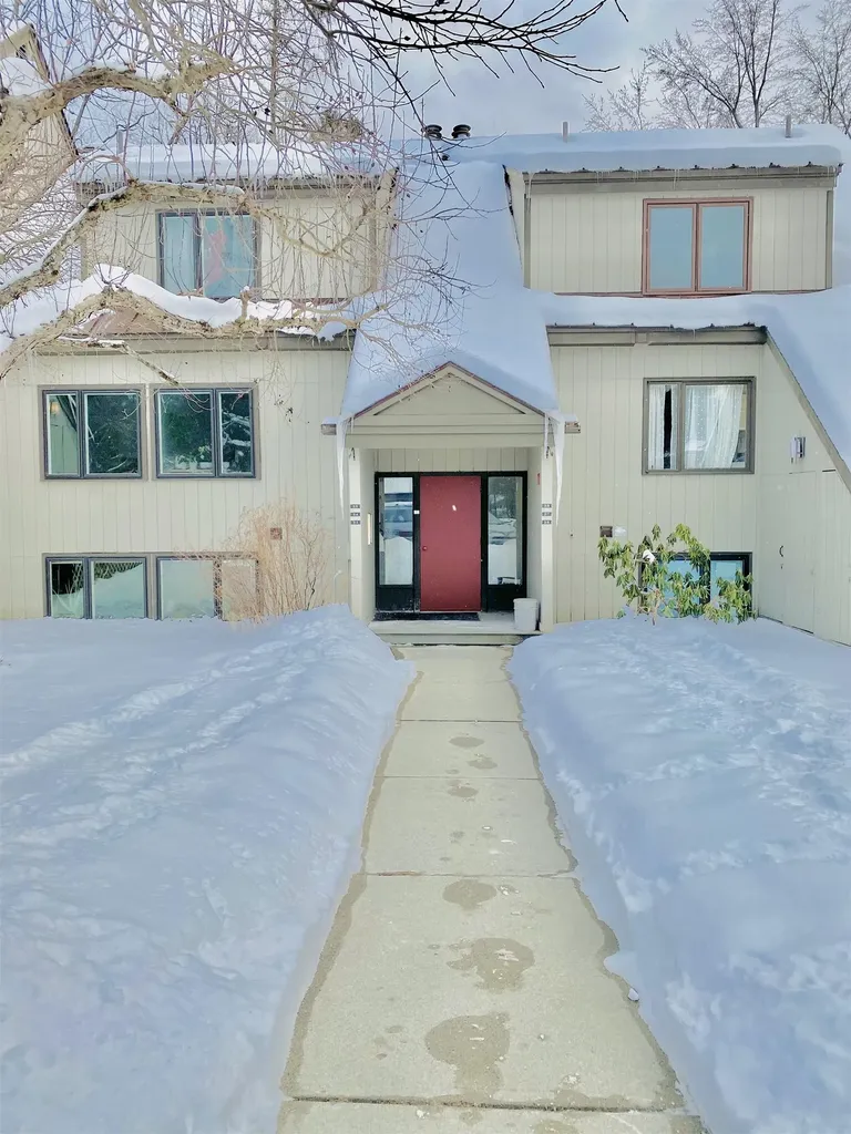 313 Brook Hollow Hanover NH 03755