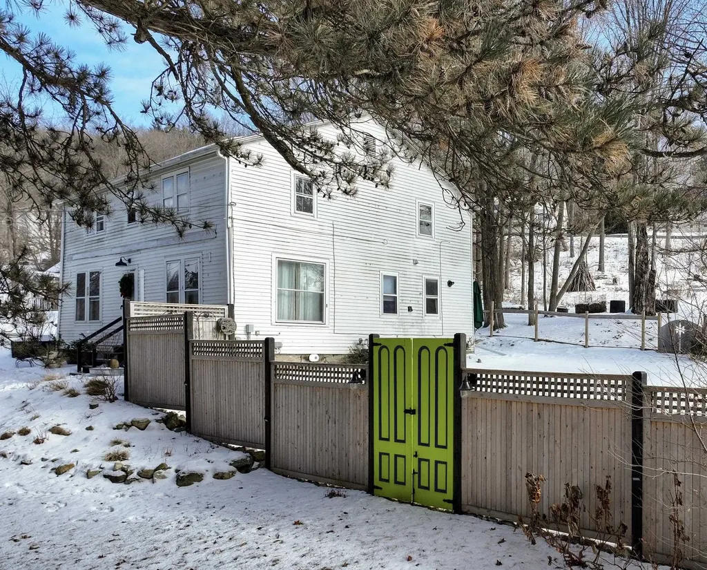 73 N Pleasant Street Middlebury VT 05753