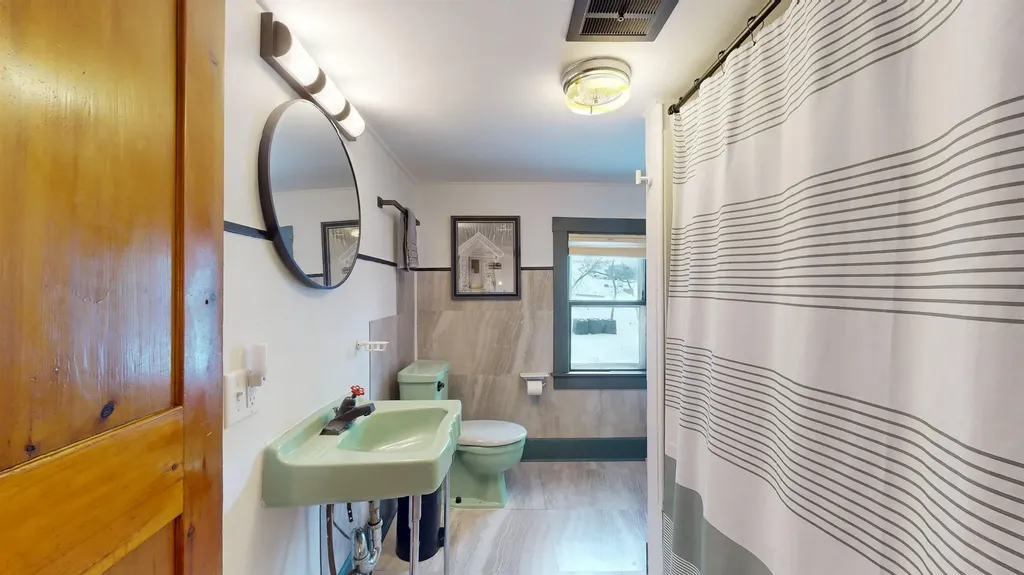 73 N Pleasant Street Middlebury VT 05753