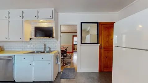 73 N Pleasant Street Middlebury VT 05753