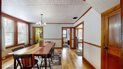 73 N Pleasant Street Middlebury VT 05753