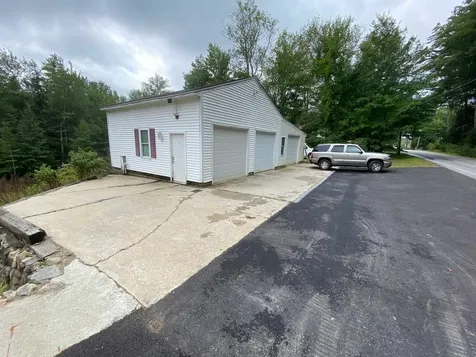 64 Crown Point Road Rochester NH 03867