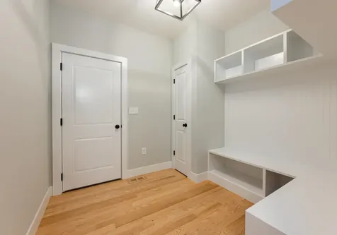 Lot 8 Robin Way Chester NH 03036