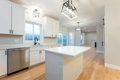 Lot 8 Robin Way Chester NH 03036