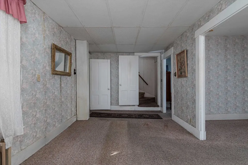 2 Pond Street Ludlow VT 05149