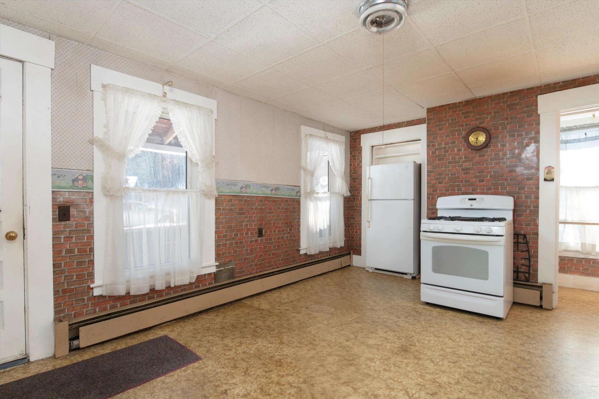 2 Pond Street Ludlow VT 05149